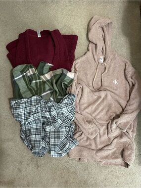 Women’s size Large / Extra Large Clothing Lot